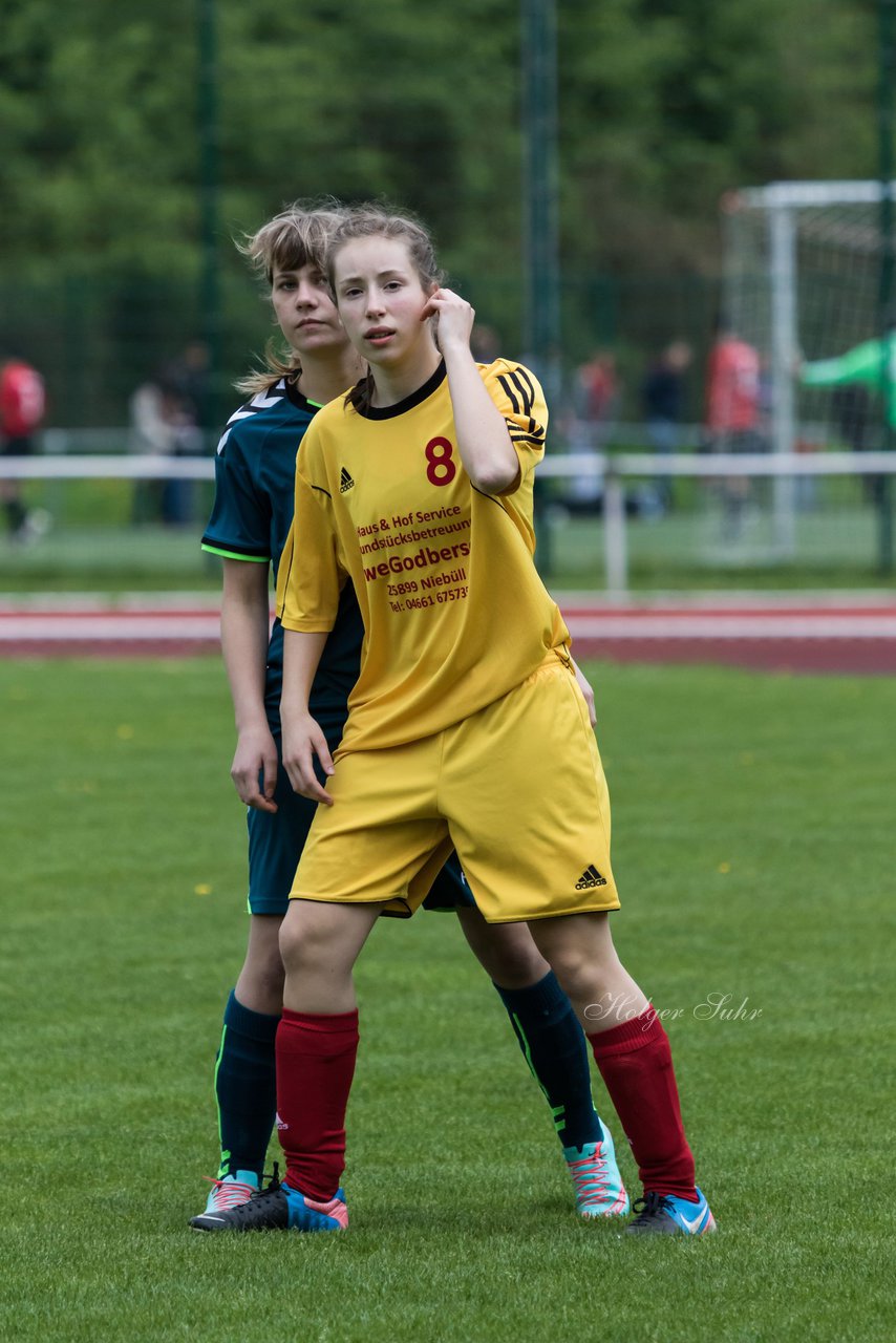 Bild 142 - B-Juniorinnen VfL Oldesloe - JSG Sdtondern : Ergebnis: 2:0